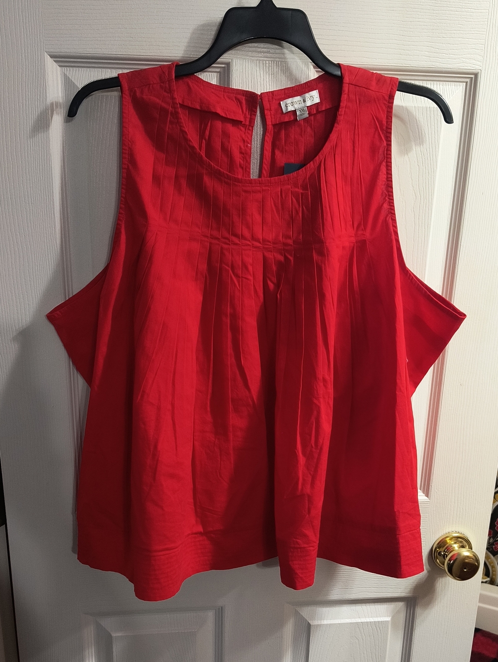 Crown & Ivy Red Pleated Sleeveless Top